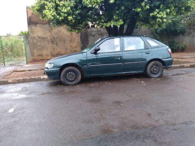 &quot;Sem casa&quot;, Jos&eacute; In&aacute;cio enfrenta frio e chuva dormindo no carro
