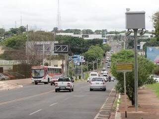 Radar instalado na Rua Ceará (Foto: Kísie Ainoã )