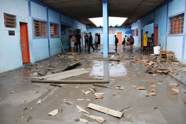 Ap&oacute;s temporal, escola pode n&atilde;o ter condi&ccedil;&otilde;es para elei&ccedil;&atilde;o na Capital