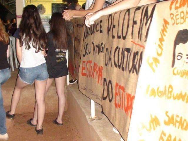 Investigado por estupro de universit&aacute;rias &eacute; liberado em audi&ecirc;ncia 