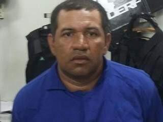Antonio tinha passagem na policia por furto, digirir sem habilitação e homicídio em 2010; ele estava foragido.(Foto: Divulgação/ Policia)