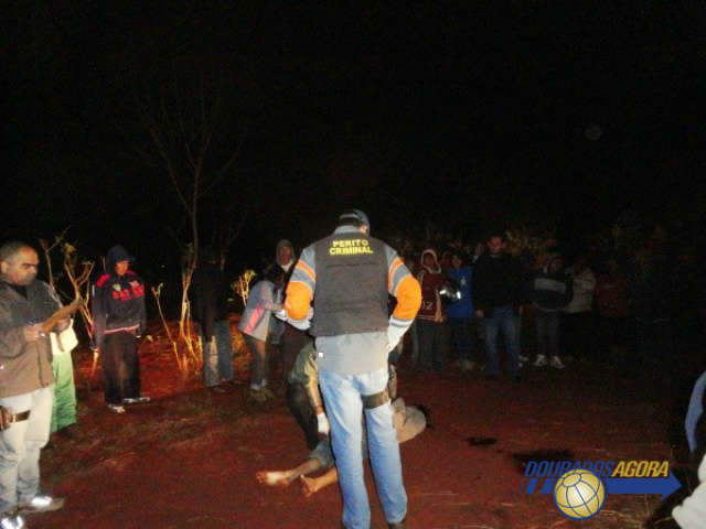  Ind&iacute;gena &eacute; morto com tiro na cabe&ccedil;a na aldeia Boror&oacute; em Dourados  