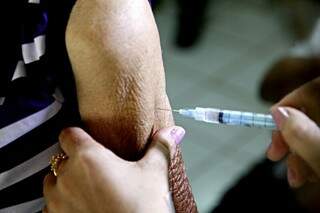 Expectativa é vacinar 184 mil pessoas até o dia 9 de maio. (Foto: Cleber Gellio)