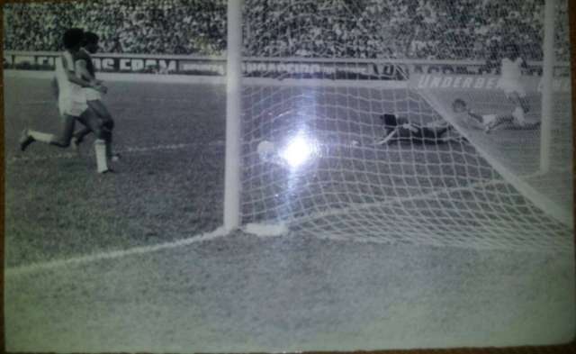 &Iacute;dolo de Comercial e Oper&aacute;rio, ex-ponta conta hist&oacute;ria e torce por bom jogo