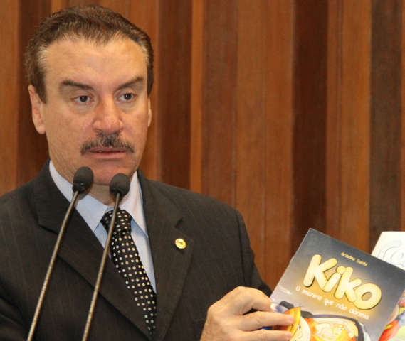  Paulo Corr&ecirc;a diz que educa&ccedil;&atilde;o &eacute; a esperan&ccedil;a para humanizar o tr&acirc;nsito