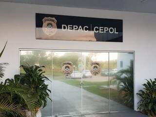 Golpista &eacute; preso ap&oacute;s enganar clientes em vendas de carros e at&eacute; barcos