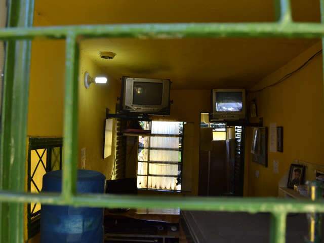  Vila de quartos vira cracol&acirc;ndia com menos de um ano de exist&ecirc;ncia