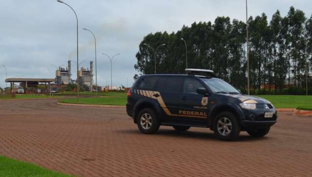 Ap&oacute;s dez horas, policiais federais deixam Usina S&atilde;o Fernando