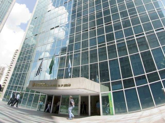 TRF nega pedido e &ldquo;Borboleta&rdquo; segue preso por contrabando de cigarros