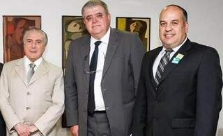 O presidente Michel Temer (PMDB), Marun e Paulo durante agenda em Brasília (Foto: Assessoria do deputado/Divulgação)