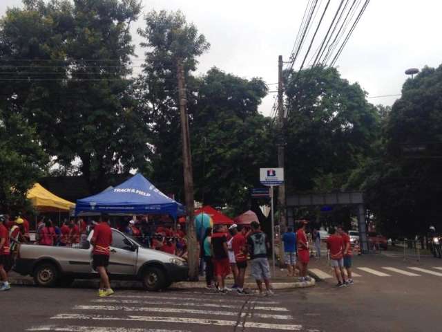 Corrida de rua re&uacute;ne 450 participantes na Afonso Pena nesta manh&atilde; 