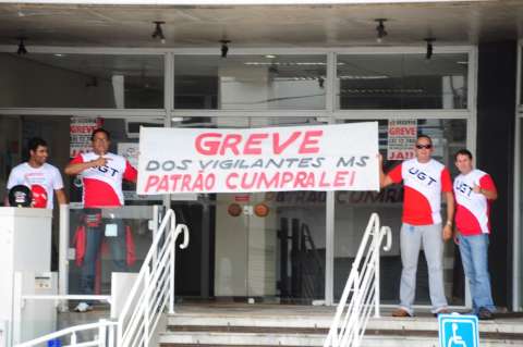 Vigilantes não assinam liminar e greve continua amanhã