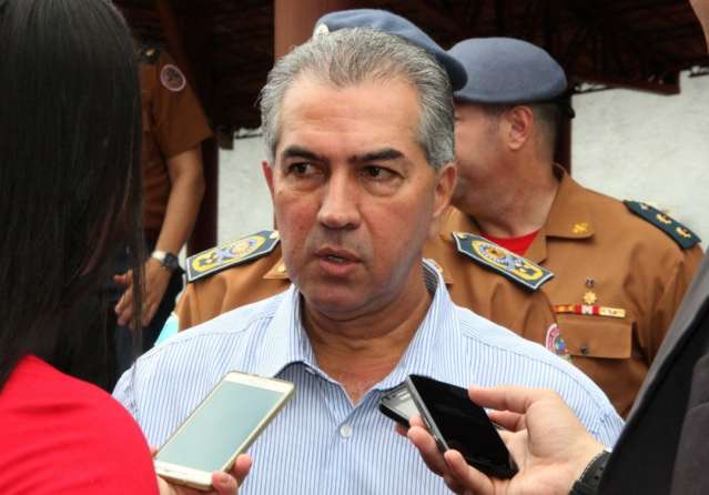 Governador entrega obras e assina conv&ecirc;nios em Bataguassu