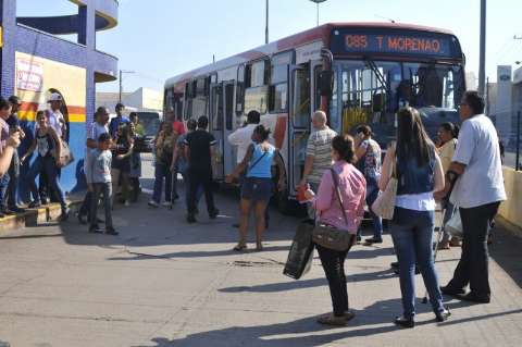 Comissão revisará Lei que estabelece multas para motoristas de ônibus