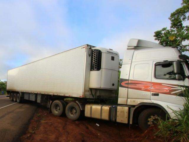 Acidente na rodovia BR-163 mata militar do Ex&eacute;rcito de 21 anos 