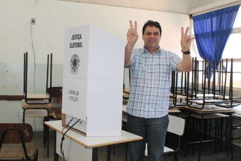 Candidato do PR vota sem enfrentar filas em Ponta Porã