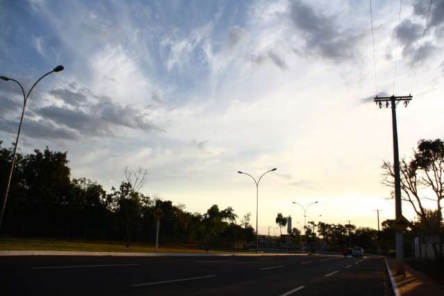 Dia dos Pais amanhece com sensa&ccedil;&atilde;o t&eacute;rmica de 1&ordm; grau e umidade baixa