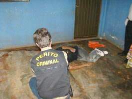 Em Dourados, homem &eacute; encontrado morto com um tiro nas costas