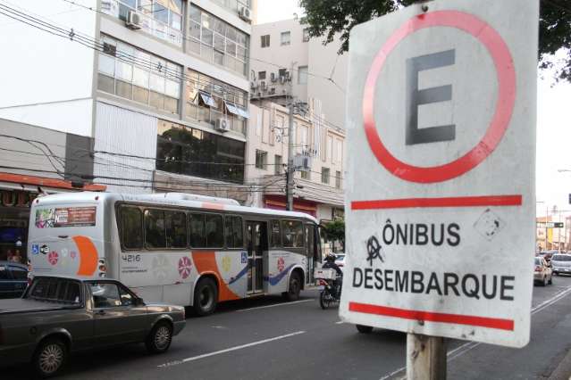 Cai aprova&ccedil;&atilde;o do transporte p&uacute;blico e na Capital n&atilde;o falta motivo para reclamar