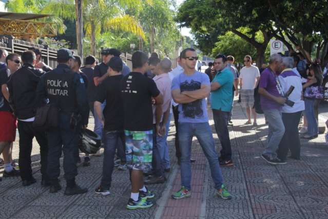 Justi&ccedil;a n&atilde;o se faz a qualquer pre&ccedil;o, diz juiz que manteve pris&atilde;o de policiais