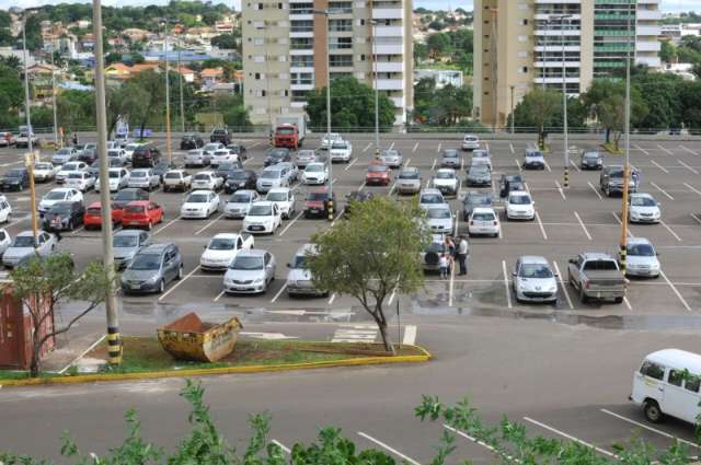 TJ mant&eacute;m suspensa lei que obriga a identificar vagas em estacionamentos