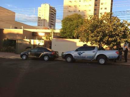 Polícia Federal faz operação contra quadrilha de golpistas na Capital