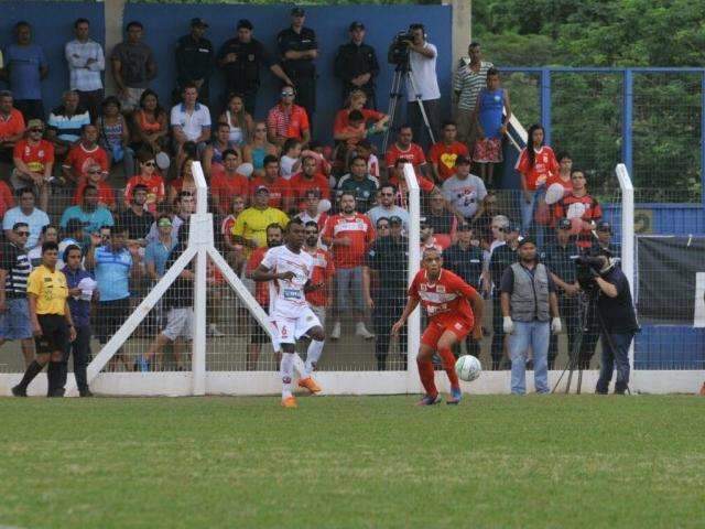 Com dois gols no final, Sete vence e conquista campeonato in&eacute;dito