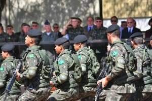 Secretaria de Seguran&ccedil;a e Ex&eacute;rcito discutem operacionaliza&ccedil;&atilde;o do Sisfron
