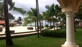 Praias desertas com toque de recolher e clima de tensão em Punta Cana com chegada do Furacão Maria 