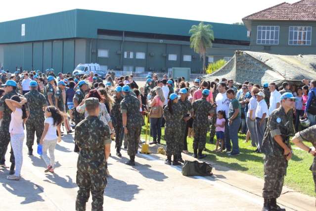 Militares de MS embarcam para miss&atilde;o de paz no Haiti