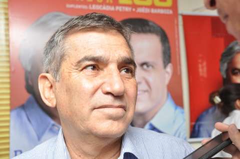 Na Capital, ministro afirma que PT não quer "desconstruir" candidatura de Marina