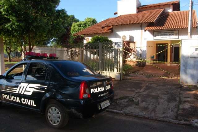 Ladr&atilde;o invade centro de assist&ecirc;ncia social e leva carro durante a madruga