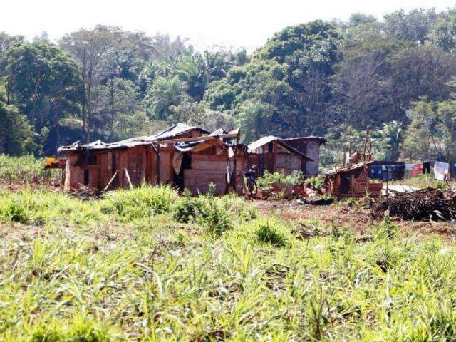 Juiz federal determina despejo em &aacute;rea invadida por &iacute;ndios h&aacute; sete anos