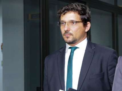 Vereador acusado de estupro, v&iacute;tima e testemunhas falam por 4 horas