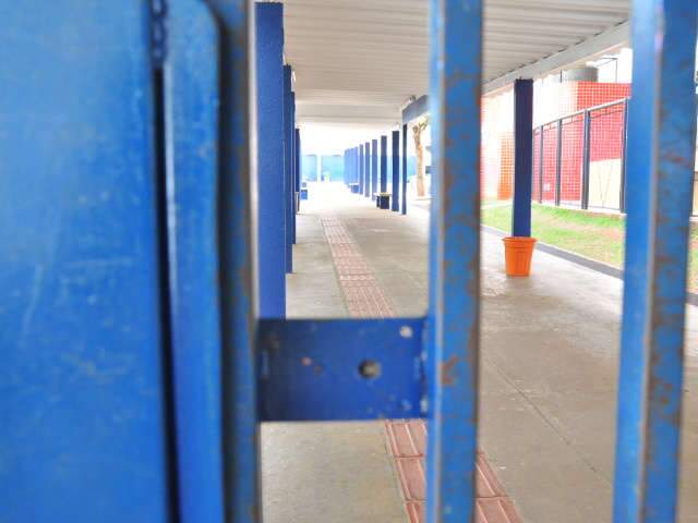 Escolas p&uacute;blicas da Capital paralisam aulas em manifesta&ccedil;&atilde;o de professores