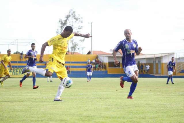 Rodada decisiva amanh&atilde; para 11 equipes do Estadual de futebol
