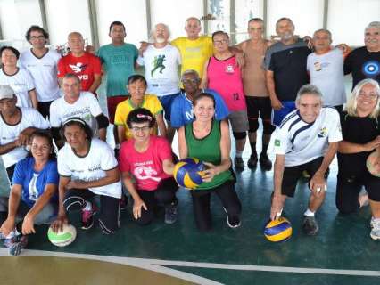 Campo Grande sedia competição de vôlei adaptado para idosos