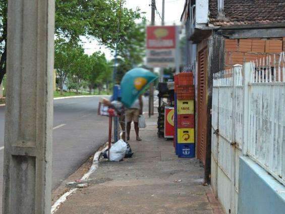 N&uacute;mero de notifica&ccedil;&otilde;es triplica, mas n&atilde;o falta mau exemplo em cal&ccedil;adas