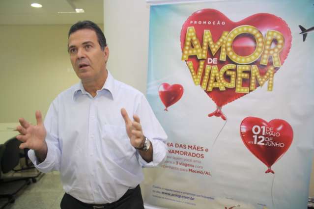 Com&eacute;rcio une dias das M&atilde;es e dos Namorados para sortear tr&ecirc;s viagens