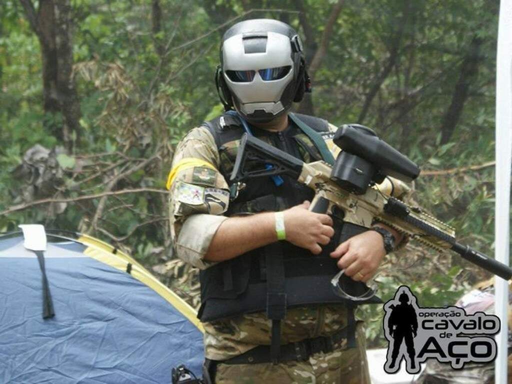 Evento de paintball tem 24h com missões que faz jogador se sentir em um