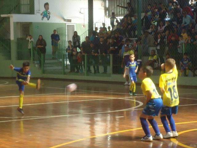 Torneio de futsal tem 5 partidas pela segunda fase no pr&oacute;ximo domingo