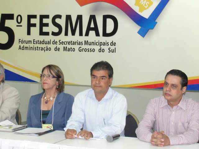  Trad defende pr&ecirc;mio para assiduidade durante f&oacute;rum de Administra&ccedil;&atilde;o