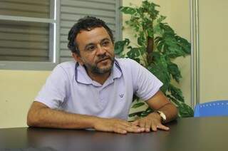 Sindicato dos professores ‘lança’ 13 candidatos com meta de eleger três Sindicato dos professores ‘lança’ 13 candidatos com meta de eleger três