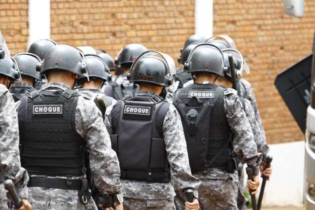 Pol&iacute;cia finaliza vistoria na M&aacute;xima com a apreens&atilde;o de drogas e celulares