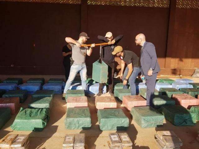 Carregamento de coca&iacute;na apreendido na fronteira totalizou 2,2 toneladas 