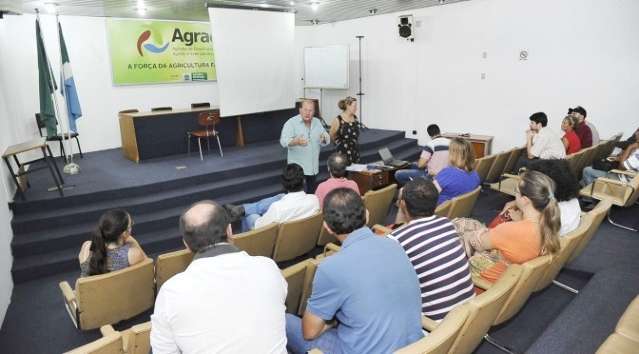 Associa&ccedil;&otilde;es de assentamentos t&ecirc;m at&eacute; junho pra renegociar financiamentos