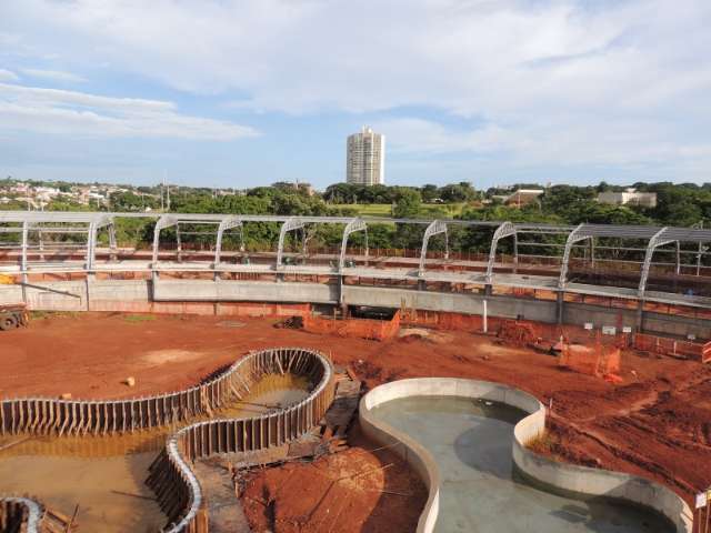 Novas estruturas s&atilde;o instaladas e Aqu&aacute;rio do Pantanal ganha forma