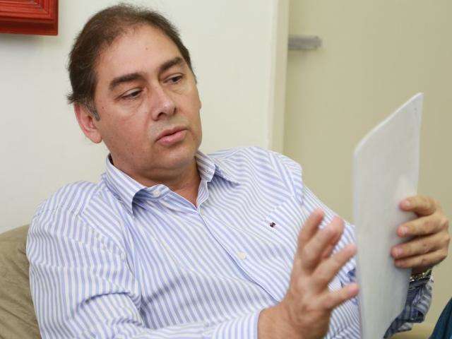 &quot;Apanhei quieto, mas agora vou revidar&quot;, diz Bernal ao deixar prefeitura