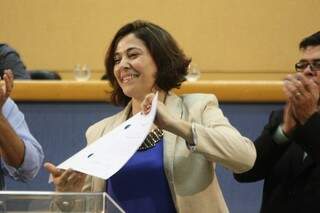 Marta Lucia Martinez foi empossada como presidente da Emha 