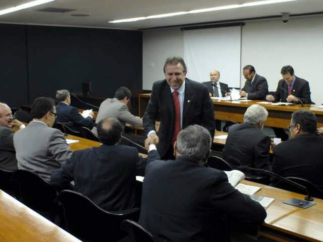  Libera&ccedil;&atilde;o de recursos impera em falta de efici&ecirc;ncia da Uni&atilde;o, diz Giroto